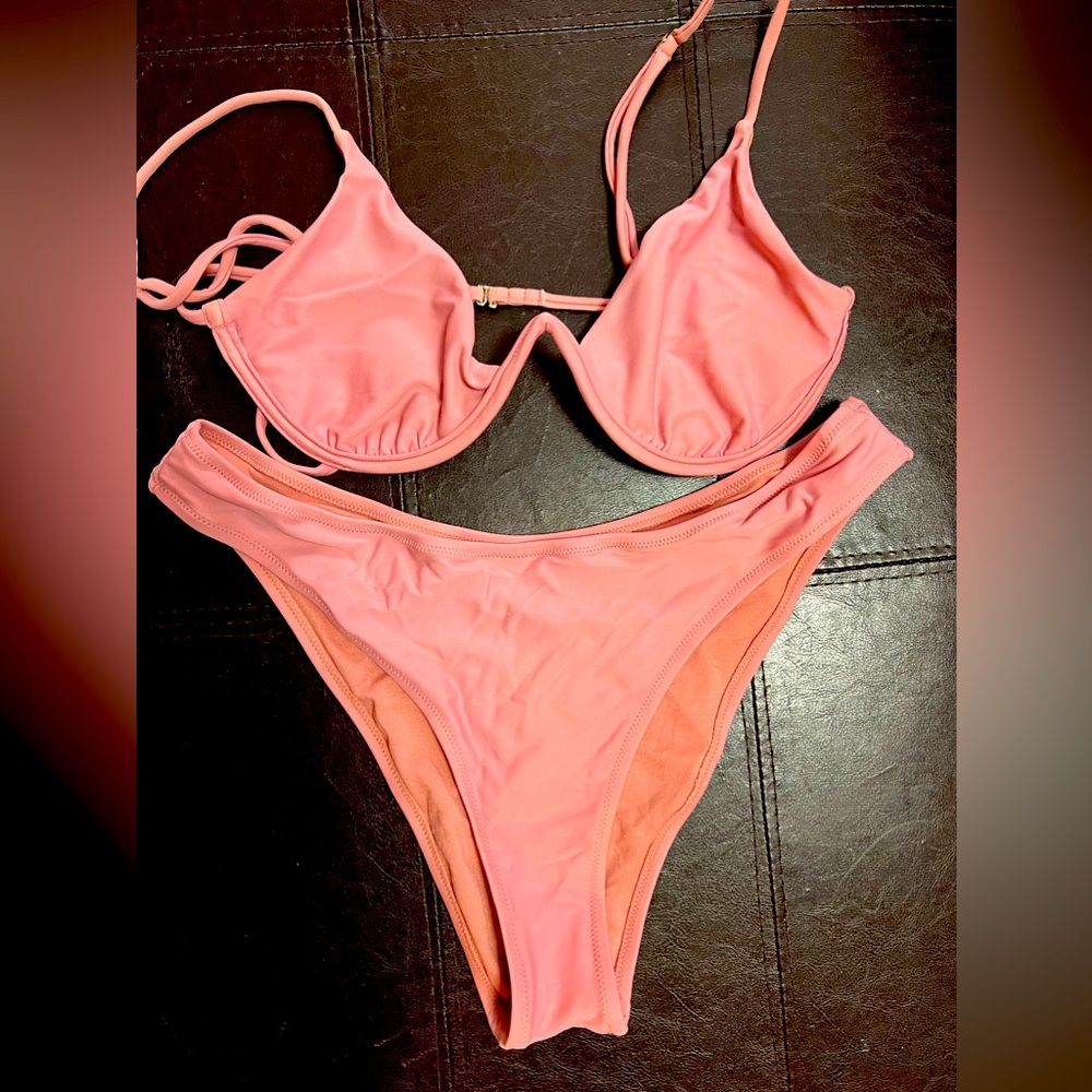 Bathing suit 👙